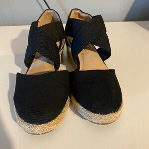 Life Stride Velocity Wedge Espadrille Stretch Cross Strap Canvas Women's 6.5